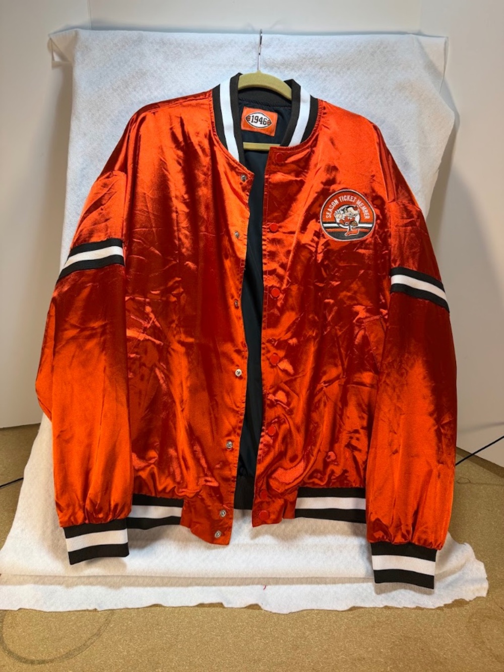 Cleveland Browns Season Ticket Member Exclusive Satin Jacket XL Brownie Elf